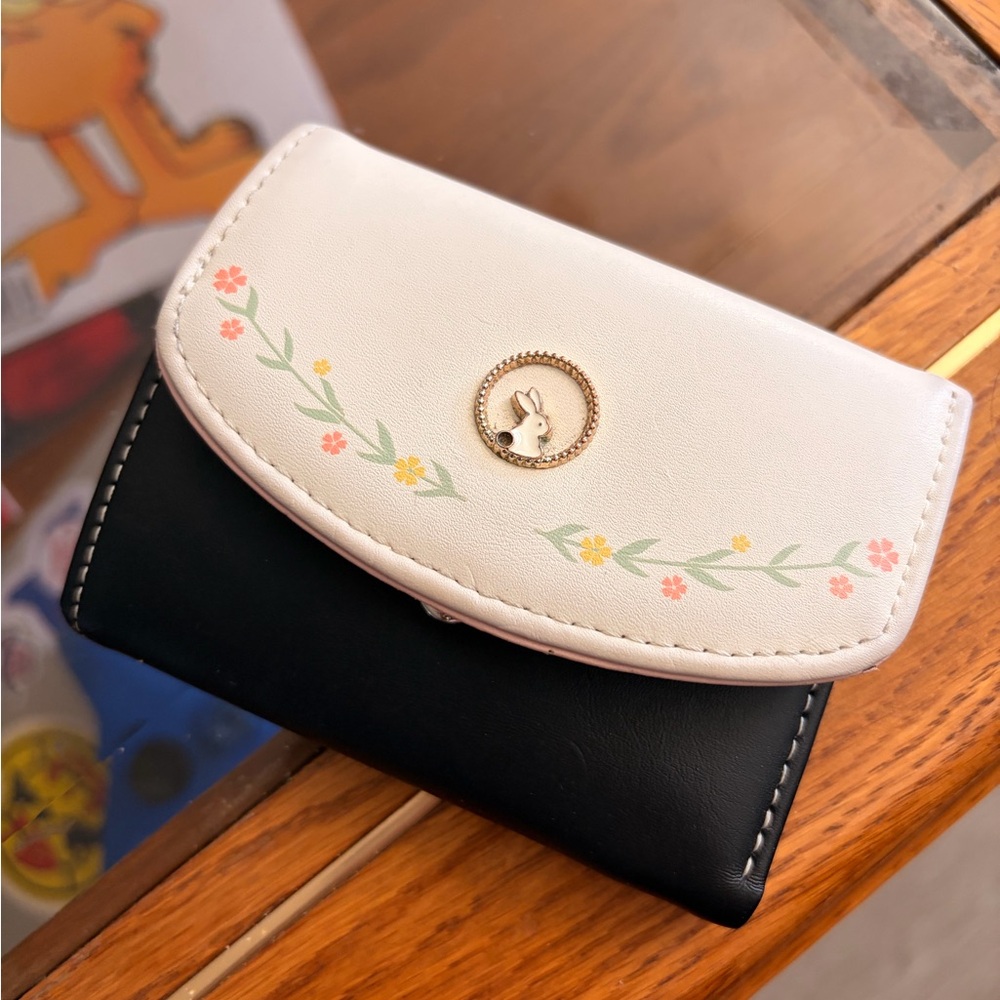 cute bunny and floral  Embellished White and Black Women's Wallet